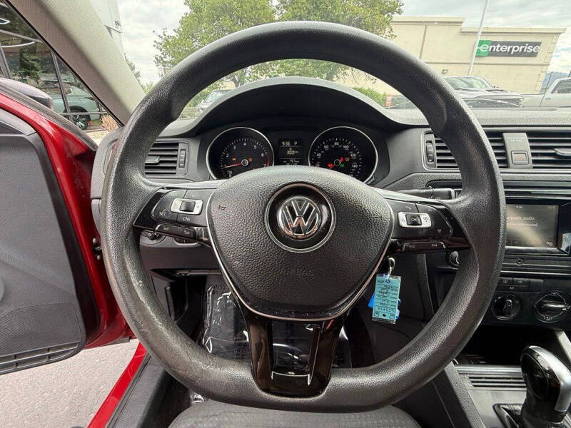 2016 Volkswagen Jetta