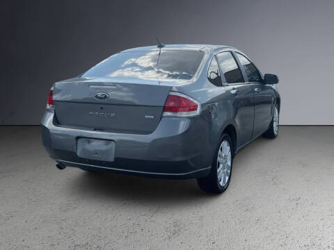 2010 Ford Focus SEL