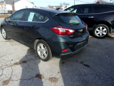 2017 Chevrolet Cruze LT Auto