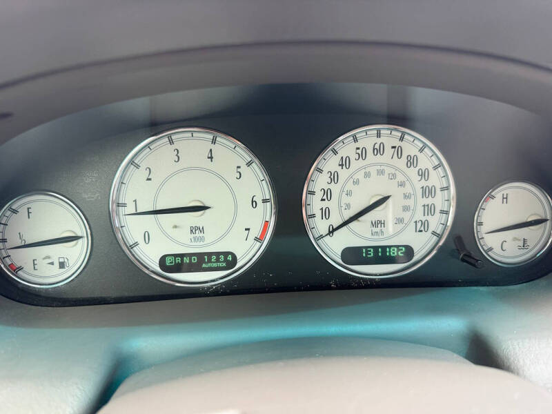 2002 Chrysler 300M
