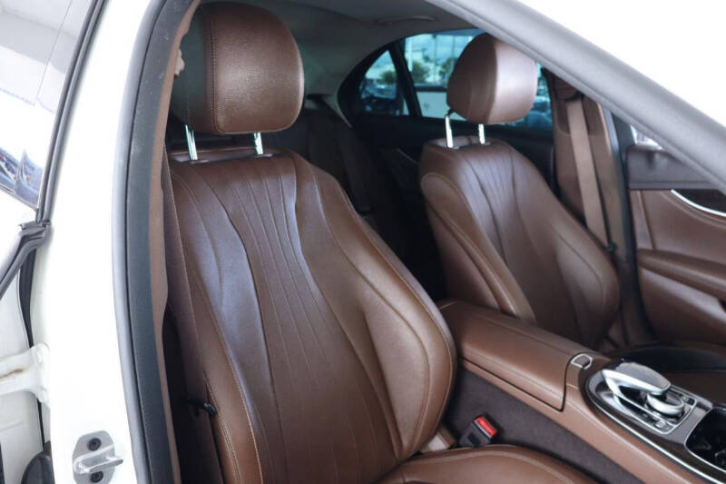 2019 Mercedes-Benz E-Class E 300