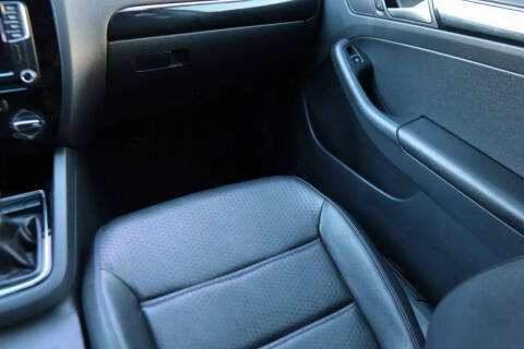 2016 Volkswagen Jetta