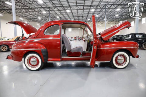 1947 Ford Deluxe