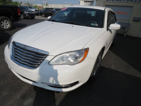 2012 Chrysler 200 for sale at Small Town Auto Sales in Hazleton PA