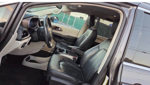 2019 Chrysler Pacifica Touring L