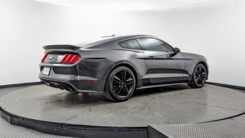 2016 Ford Mustang EcoBoost Premium