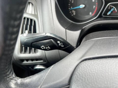 2017 Ford Focus SEL