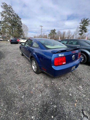 2006 Ford Mustang V6 Standard