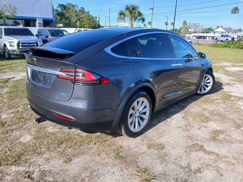 2017 Tesla Model X