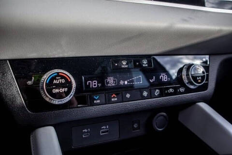 2023 Mitsubishi Outlander PHEV SEL