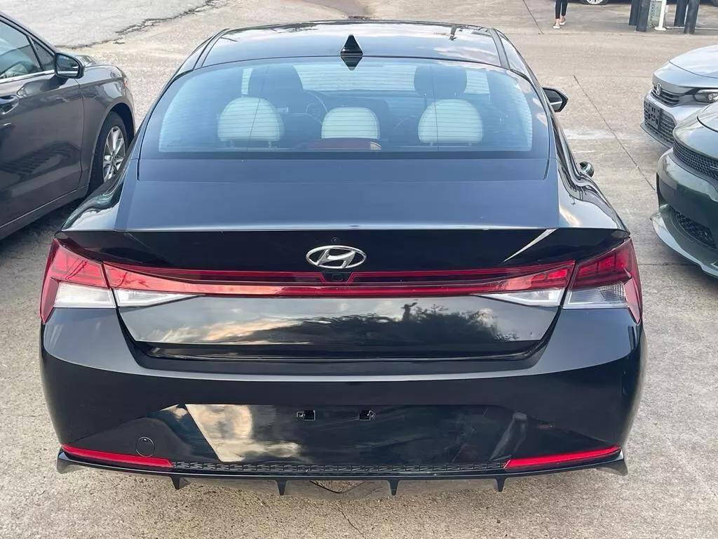 2021 Hyundai ELANTRA for sale at MOTOR VILLAGE LLC in Houston, TX