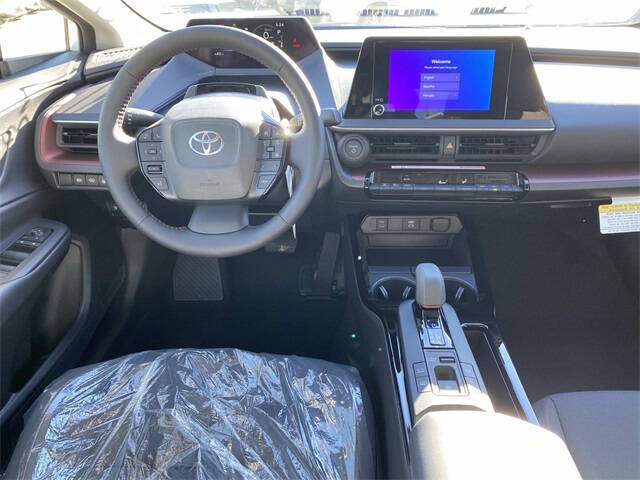 2026 Toyota Prius Plug-in Hybrid SE