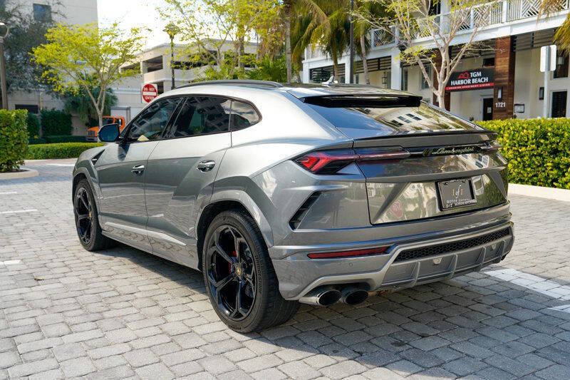2019 Lamborghini Urus