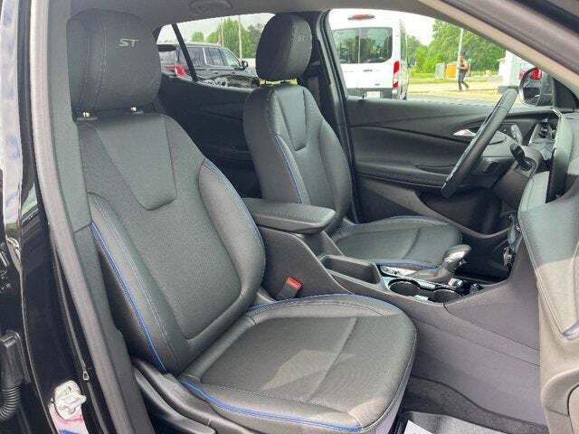 2025 Buick Encore GX 16