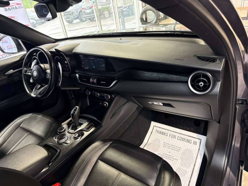 2024 Alfa Romeo Stelvio Sprint