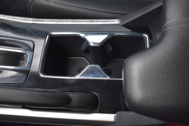 2017 Honda Accord EX-L V6 w/Navi w/Honda Sensing