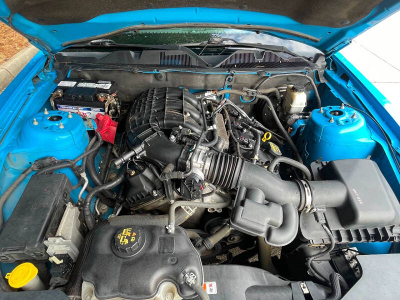 2011 Ford Mustang V6 Premium