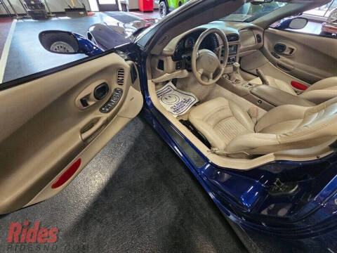 2004 Chevrolet Corvette