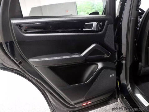 2020 Porsche Cayenne S