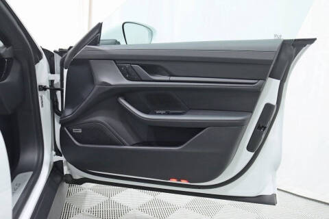 2024 Porsche Taycan 4S