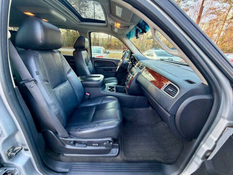 2012 Chevrolet Suburban LT