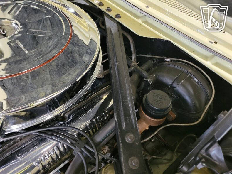 1963 Ford Thunderbird