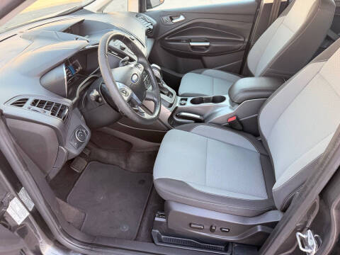2017 Ford C-MAX Hybrid SE
