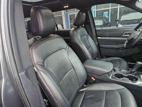 2018 Ford Explorer Sport