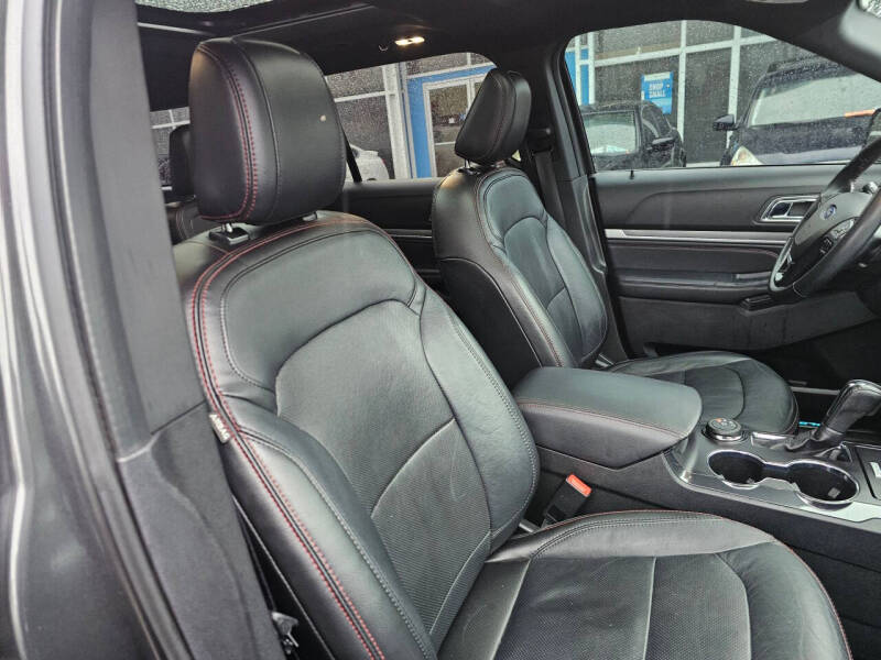 2018 Ford Explorer Sport