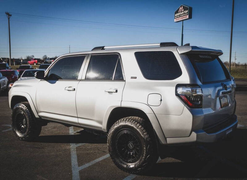 2023 Toyota 4Runner SR5 Premium