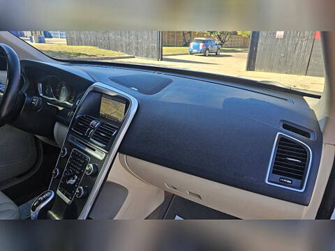 2015 Volvo XC60 T5 Drive-E Platinum