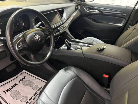 2020 Buick Enclave Essence