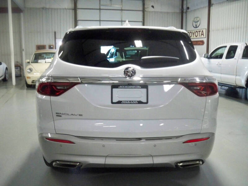 2024 Buick Enclave Essence