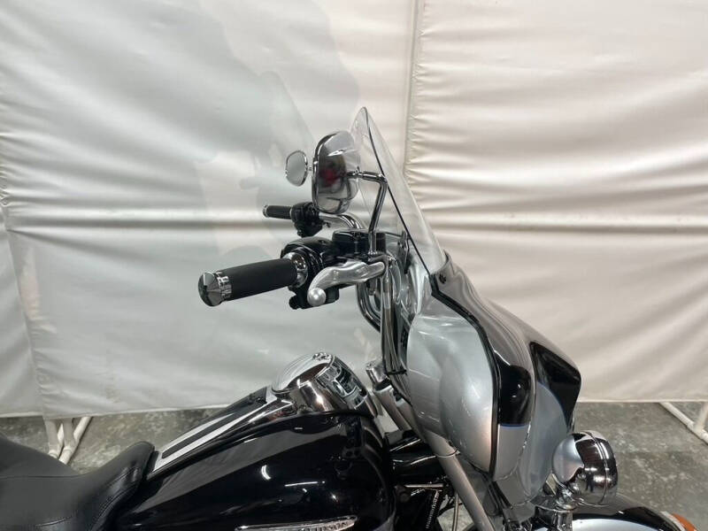 2012 Harley-Davidson FLHTK Ultra Limited