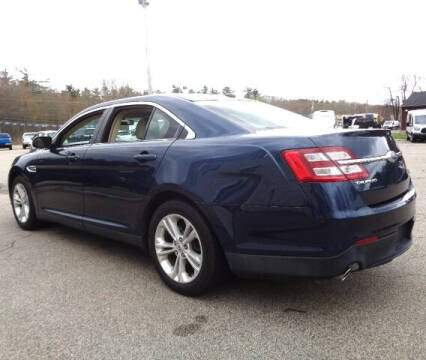 2017 Ford Taurus SEL