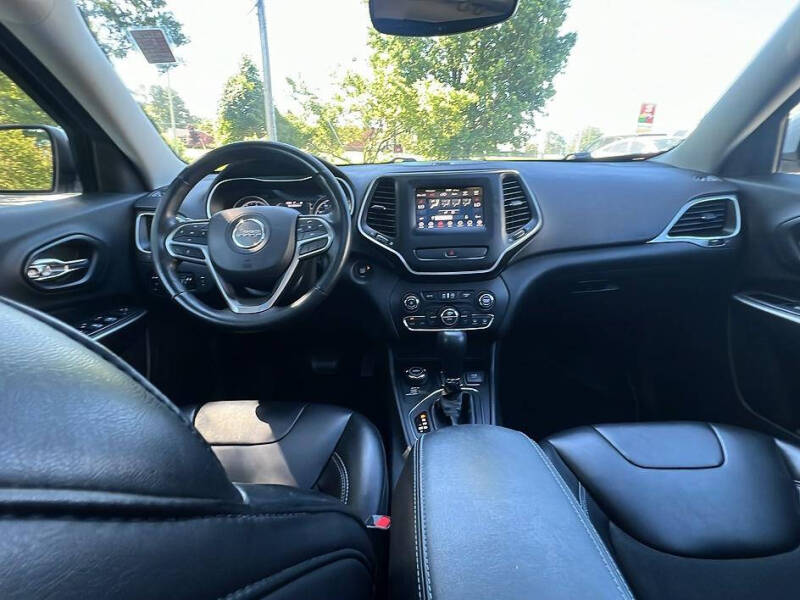 2019 Jeep Cherokee
