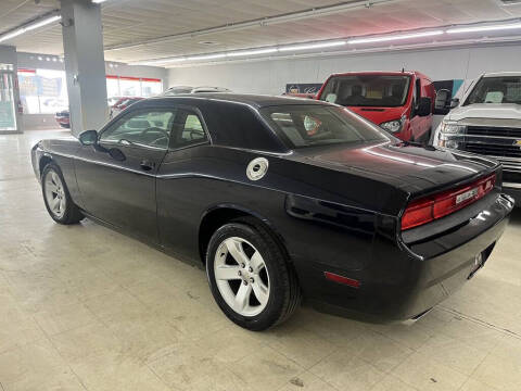 2012 Dodge Challenger SXT