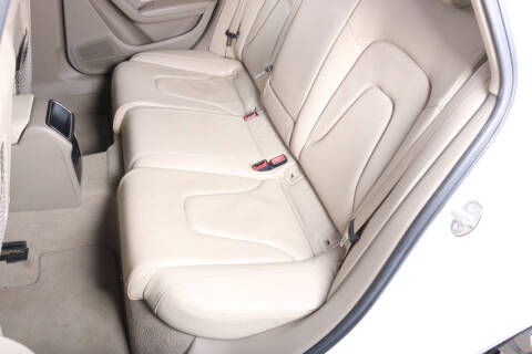 2011 Audi A4 2.0T quattro Avant Premium