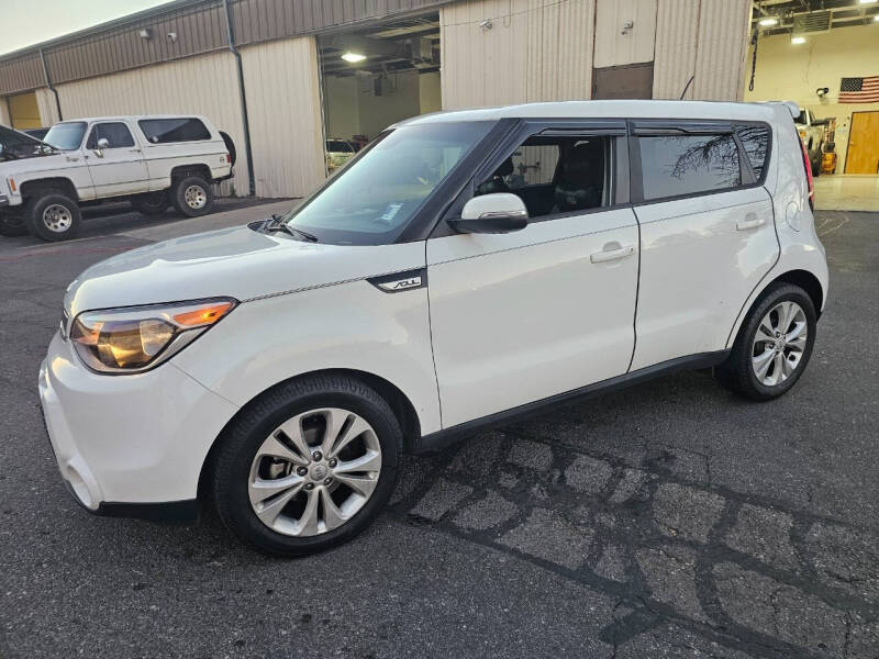 2016 Kia Soul !