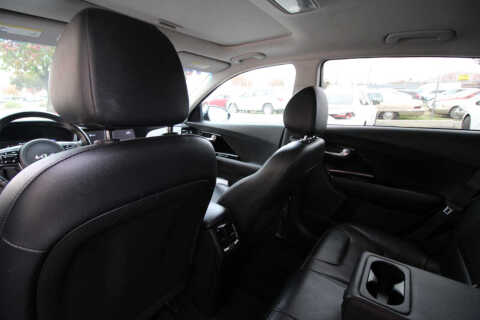 2022 Kia Niro Plug-In Hybrid EX Premium