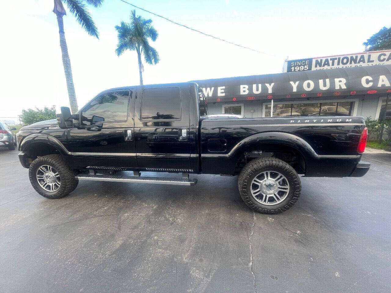 2016 FORD F-250 Pickup - $29,900