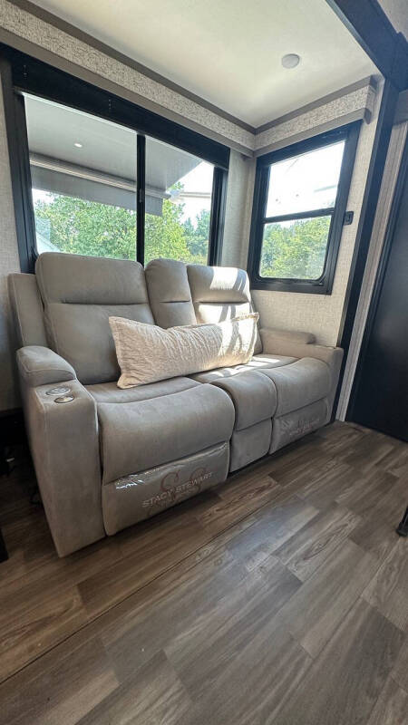2025 Jayco Seismic