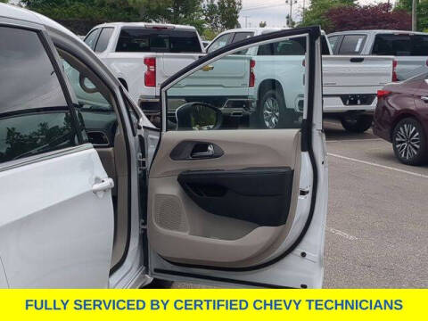 2023 Chrysler Pacifica Touring L