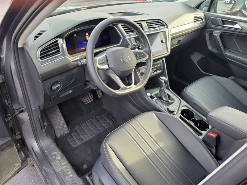 2022 Volkswagen Tiguan SE 4Motion