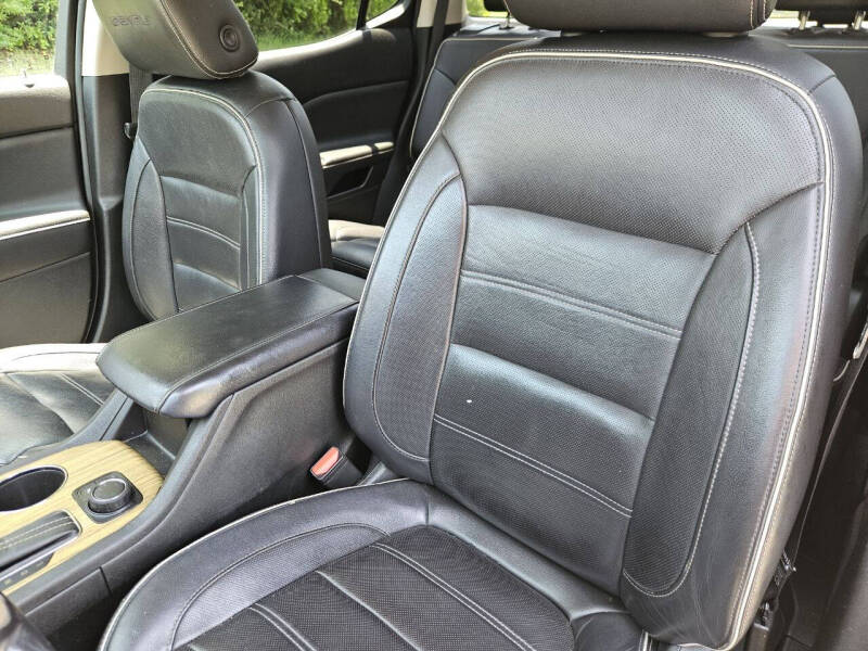 2018 GMC Acadia Denali