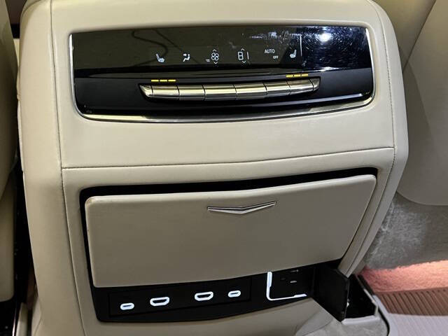 2023 Cadillac Escalade ESV Premium Luxury Platinum