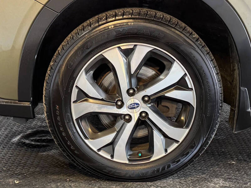 2020 Subaru Outback Touring XT