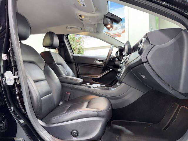 2015 Mercedes-Benz GLA GLA 250 4MATIC
