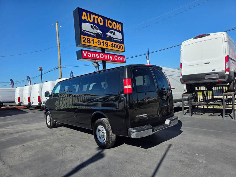 2013 Chevrolet Express LT 3500
