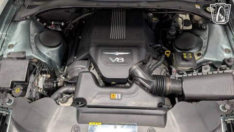 2004 Ford Thunderbird